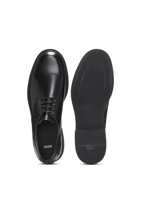 Leather Derby shoes with metal eyelets