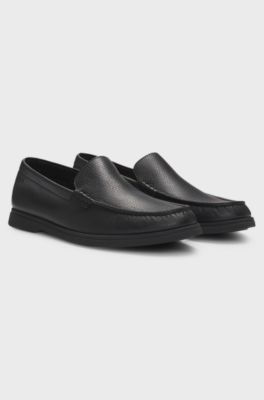 Tumbled-leather moccasins with logo detail, Black