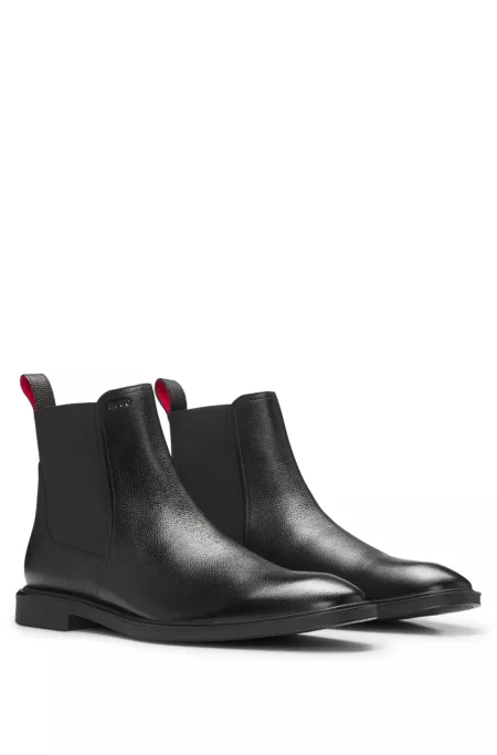 Leather Chelsea boots with contoured side panels