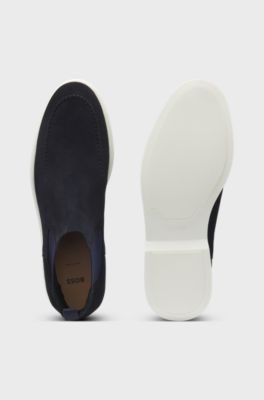 Suede Chelsea boots with embossed logo, Dark Blue