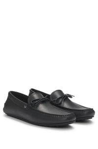 Mocasines de piel granulada con suela estilo chófer, Negro