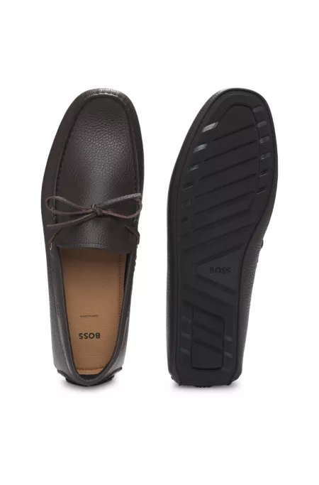 Grained-leather moccasins with driver sole