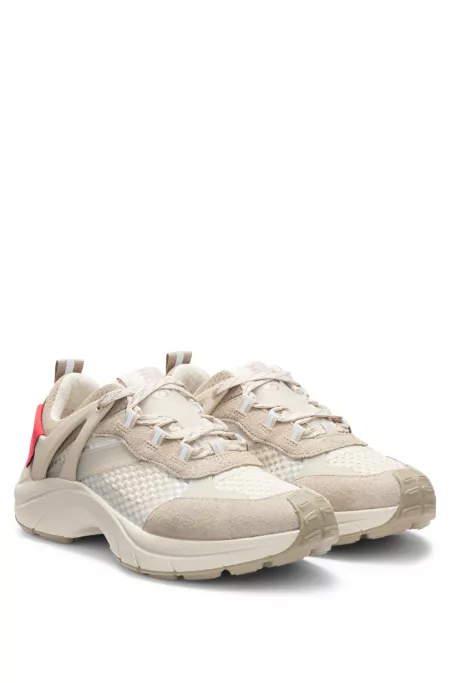 Signature trainers with mesh and suede