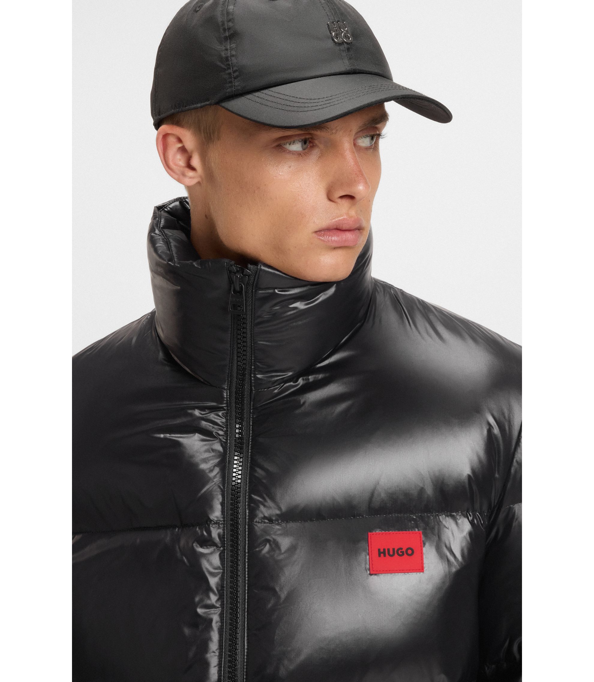 hbeu50536317_001_340?wid=1980&