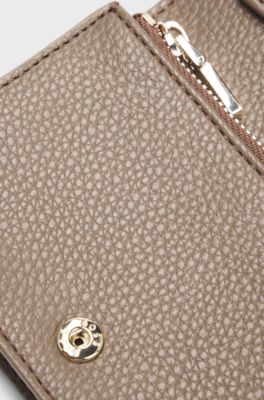 Grained small wallet with Double B monogram, Brown