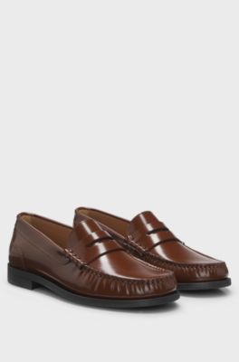 Penny-trim loafers in brush-off leather, Brown