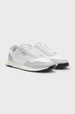 Low-top trainers with textured uppers, Natural
