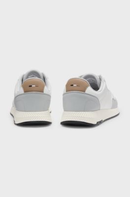 Low-top trainers with textured uppers, Natural