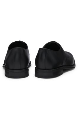 Italian-made Derby shoes in leather, Black