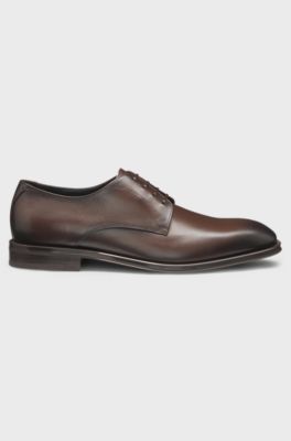 Derbies en cuir confectionn&eacute;es en Italie, Marron fonc&eacute;