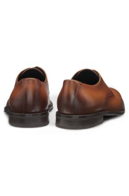 Italian-made Derby shoes in leather, Brown