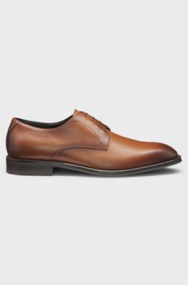 Italian-made Derby shoes in leather, Brown