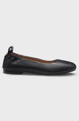 Leather ballerina pumps with logo stud, Black