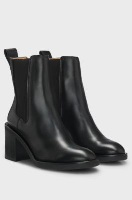 Leather Chelsea boots with logo hardware, Black
