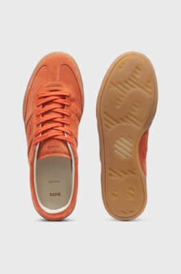 Sneakers aus Veloursleder mit Gummisohlen, Orange