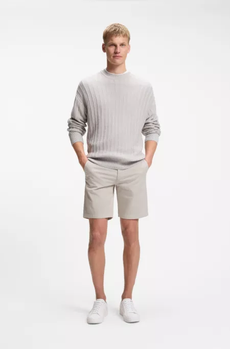 Slim-fit shorts in stretch-cotton twill