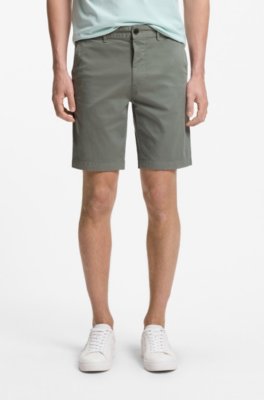 Slim-fit shorts in stretch-cotton twill