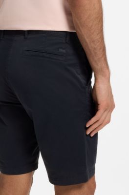 Bermuda slim fit in twill di cotone elasticizzato, Blu scuro