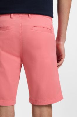 Shorts med slim fit i bomuldstwill med str&aelig;k, Lyser&oslash;d