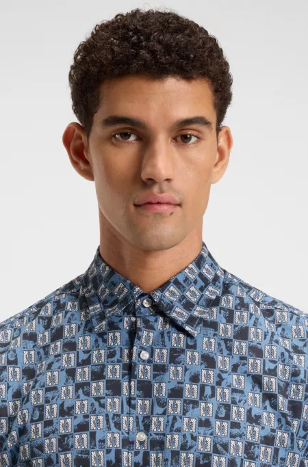 Regular-fit shirt in printed cotton poplin