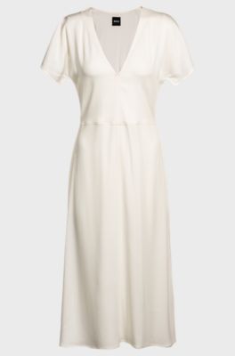 Robe &agrave; col&nbsp;V en mati&egrave;re stretch, Blanc