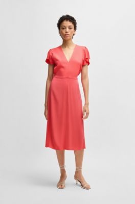 Kleid aus Stretch-Gewebe mit V-Ausschnitt, Koralle