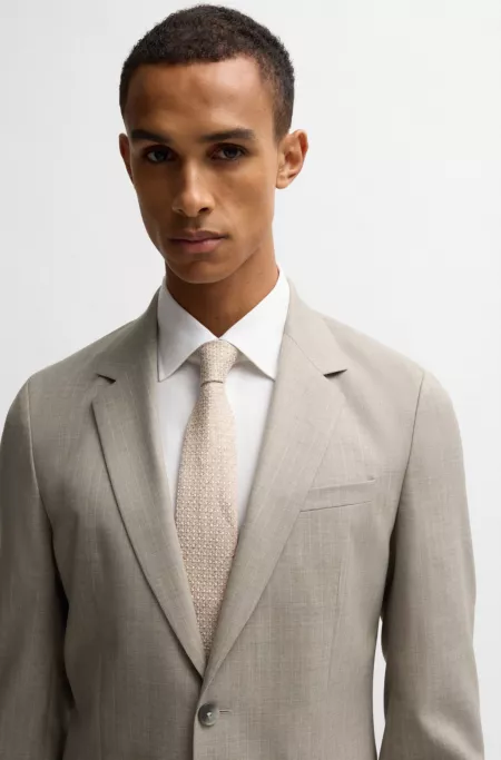 Slim-fit suit in pinstripe virgin wool