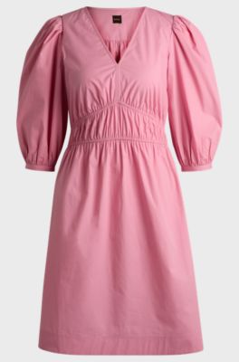 Robe &agrave; col&nbsp;V en popeline de coton avec taille fronc&eacute;e, Rose clair