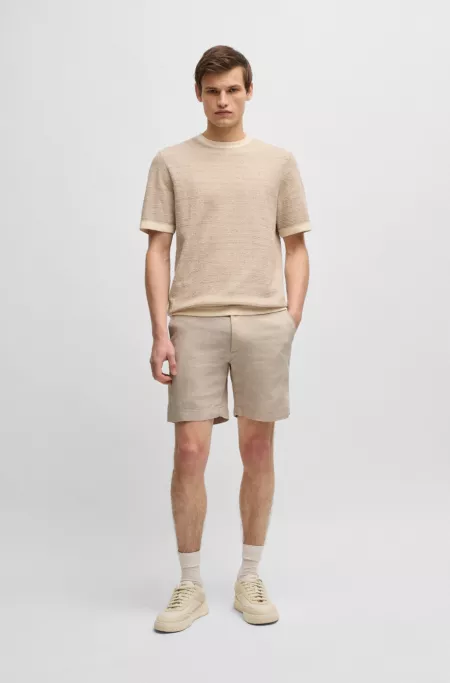 Regular-fit shorts in a linen blend with drawcord