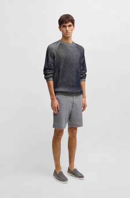 Regular-fit shorts in a linen blend with drawcord