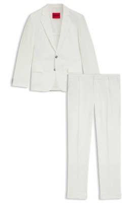 Slim-fit suit in seersucker