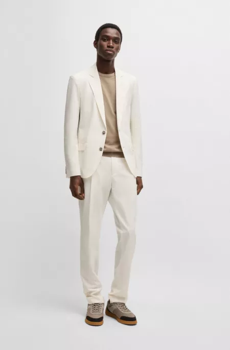 Slim-fit suit in seersucker