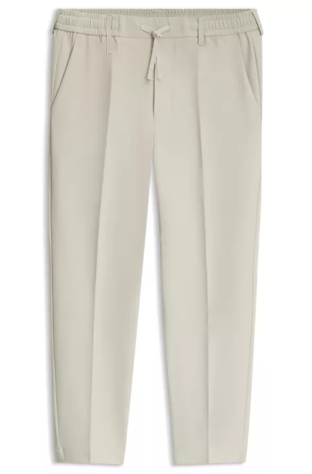 Pantalones hidrófugos