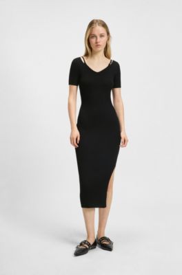 Robe mi-longue ajust&eacute;e en maille c&ocirc;tel&eacute;e &agrave; d&eacute;coupes, Noir