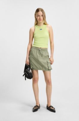 Mini skirt in paper-touch cotton with cargo pockets, Light Green