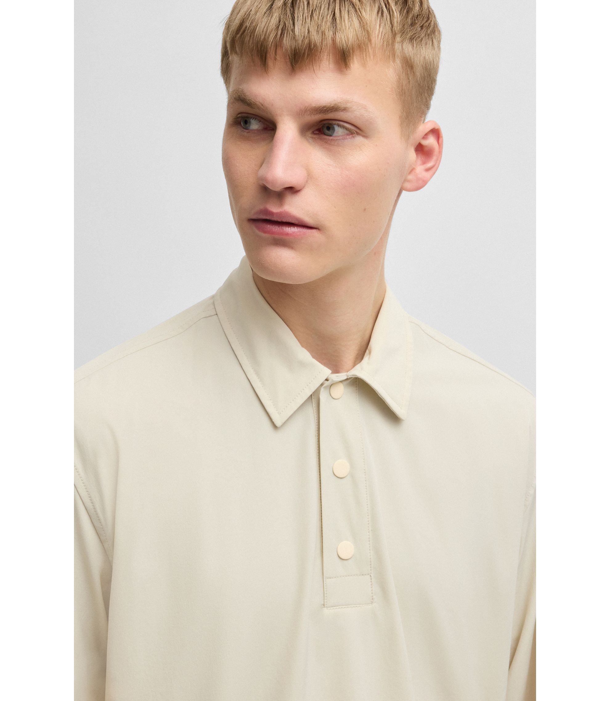 hbeu50538480_271_340?wid=1980&