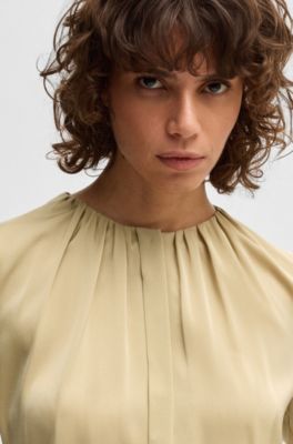 Chemisier Regular sans col en soie stretch, Beige clair