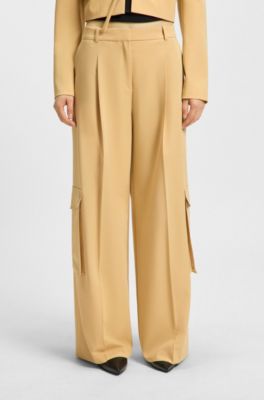 Cargobyxor i relaxed fit av stretchigt tyg, Beige