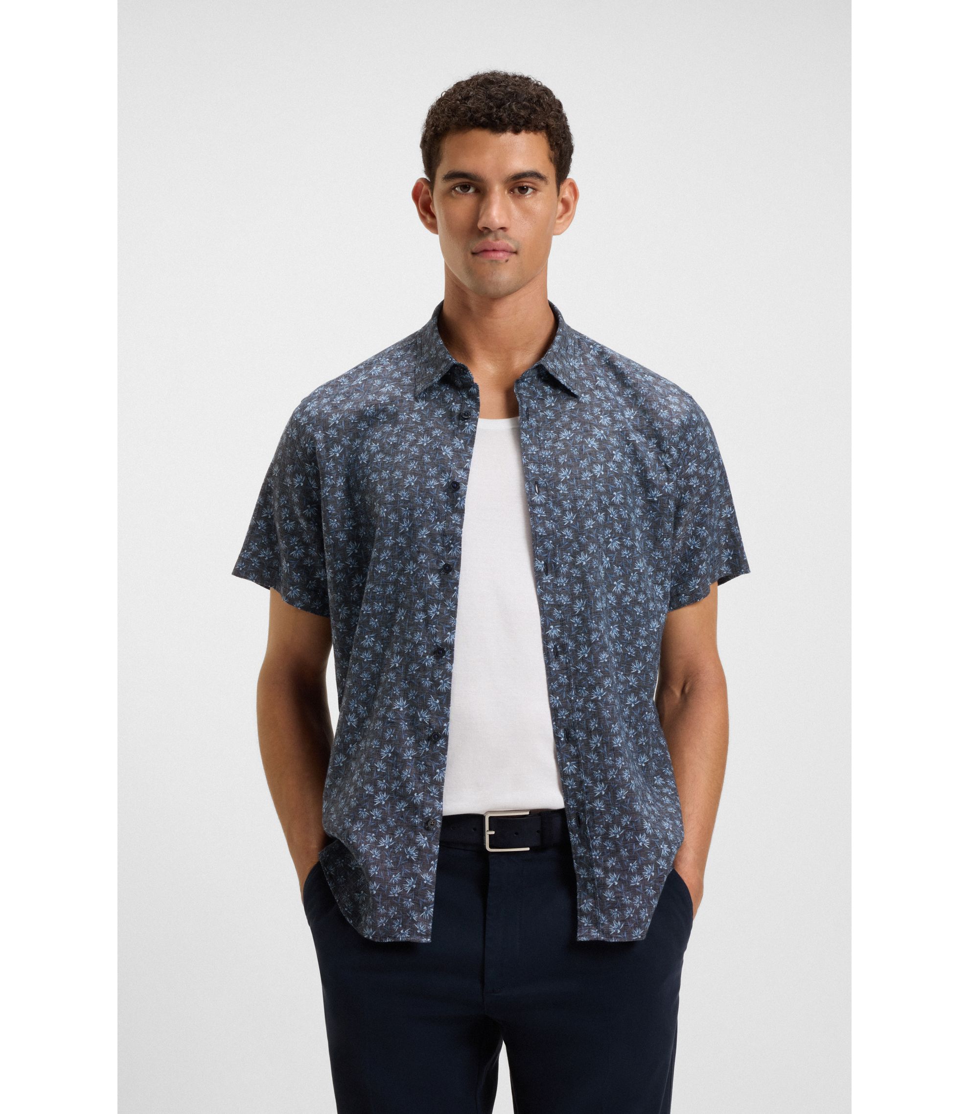 BOSS - Slim-fit shirt in floral-print stretch linen - Blue Patterned