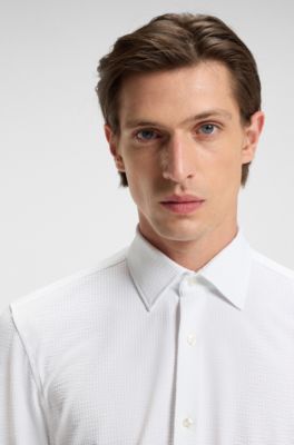 Slim-fit shirt in Italian-made performance-stretch seersucker, White