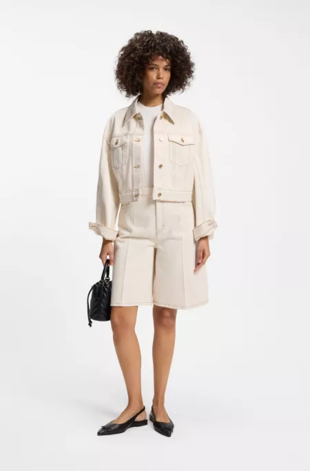 Sleeveless racer-back top in ribbed crepe fabric