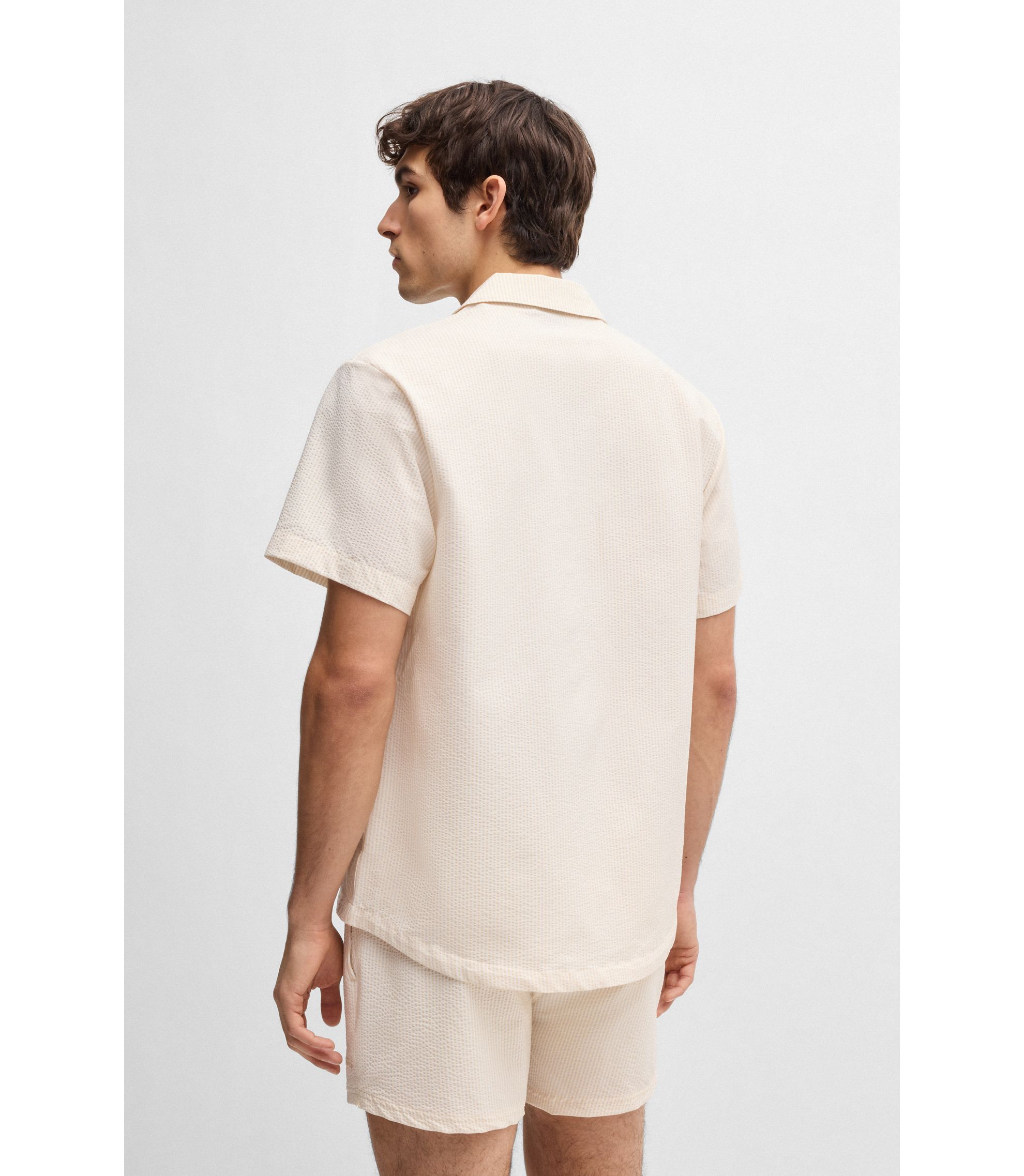 【海外限定品】 BOSS ボス スイム ショーツ 水着 L LL ホワイト 白 海外限定品】 BOSS ボス ロゴ スイム ショーツ 水着 L LL ホワイト