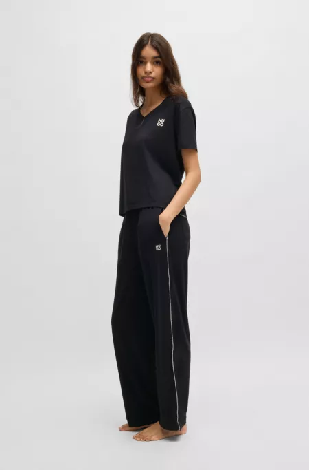 V-neck pyjama T-shirt with stacked logo
