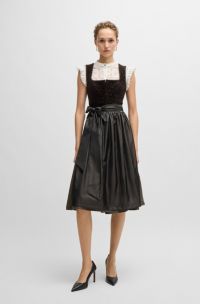 Robe traditionnelle bavaroise BOSS x Kinga Mathe taupe avec bustier à monogrammes, Marron foncé