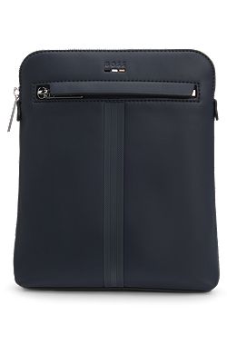 Envelope bag in faux leather with embossed logo