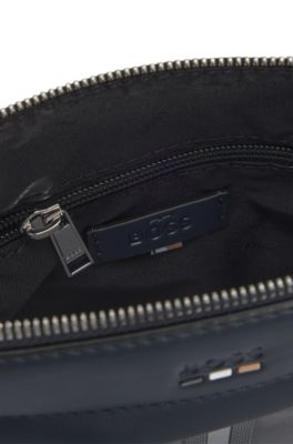 Envelope bag in faux leather with embossed logo, Dark Blue