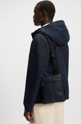 Envelope bag in faux leather with embossed logo, Dark Blue