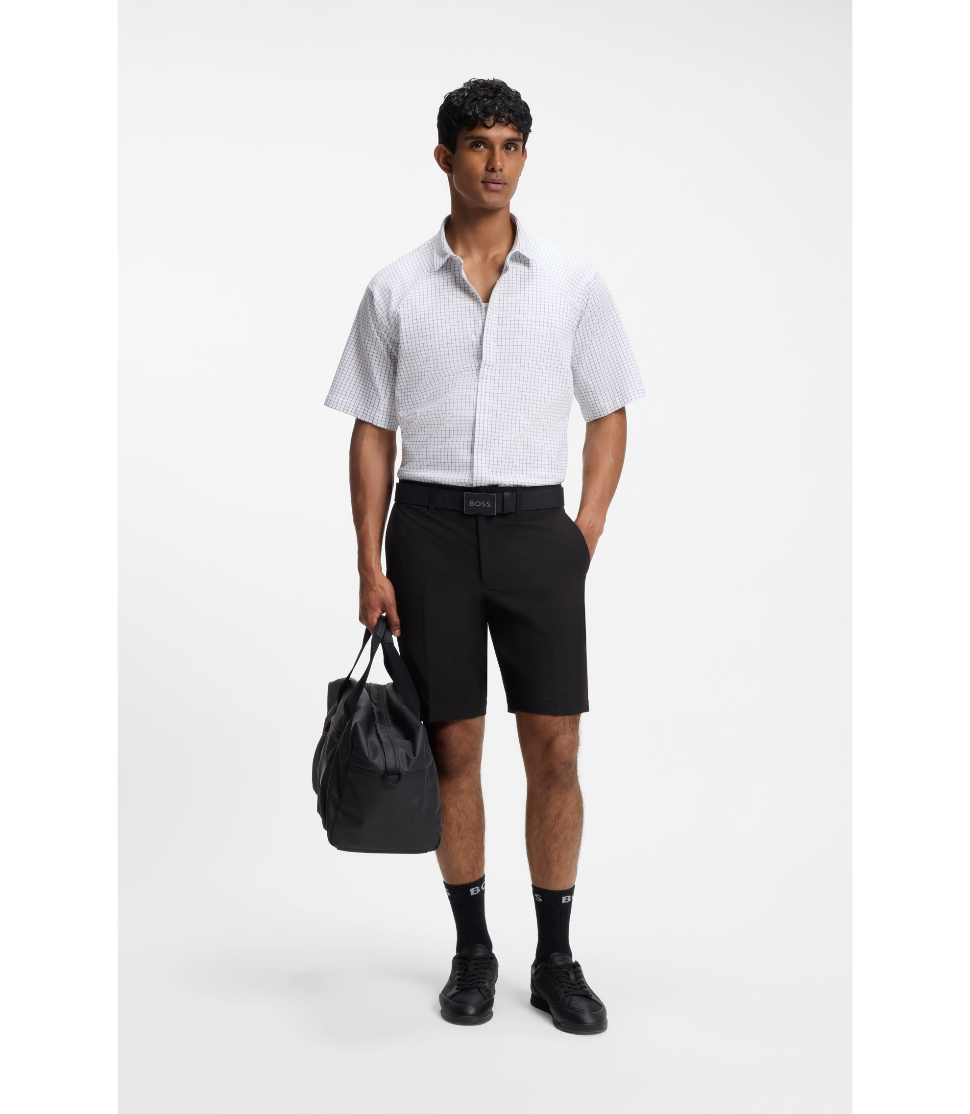 BOSS - スリムフィット ショートパンツ はっ水ストレッチファブリック