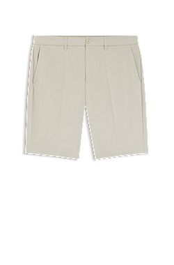 Slim-fit shorts in water-repellent stretch fabric