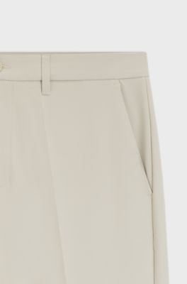 Slim-fit shorts van waterafstotend stretchmateriaal, Lichtbeige